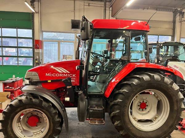 Трактор McCormick CX105 (2004)