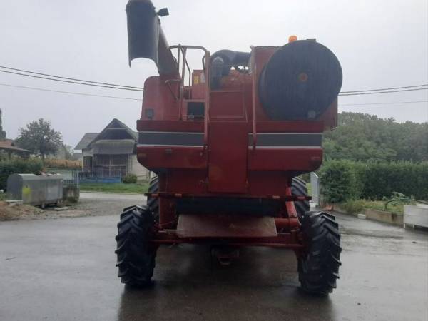 Комбайн Case IH 2388 Axial-Flow 