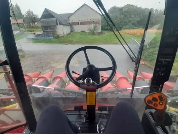 Комбайн Case IH 2388 Axial-Flow 
