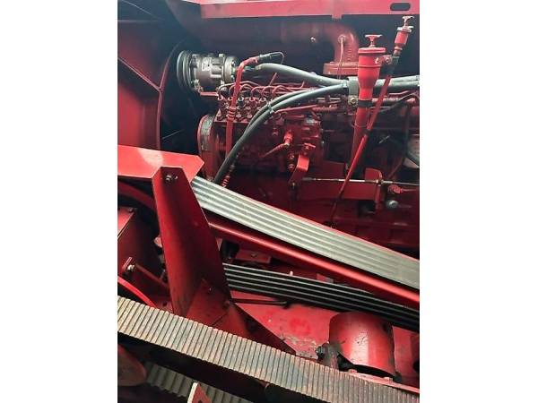 Комбайн Case IH 2388 (2002)
