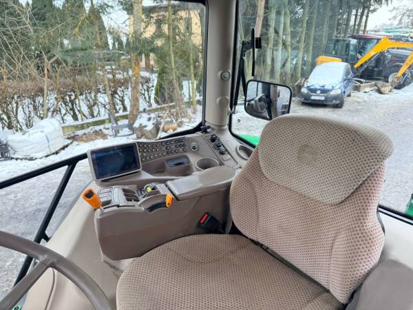 Трактор John Deere 6140R (2013)