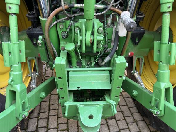 Трактор John Deere 7530 (2008)