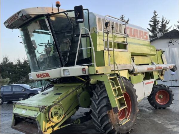 Комбайн Claas Mega 208 (1996)