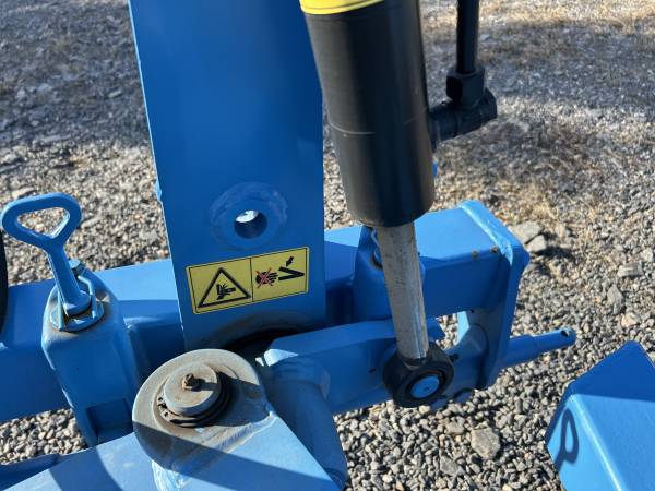 Плуг оборотний Lemken OPAL 90 3+1