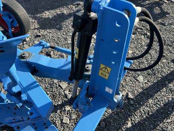 Плуг оборотний Lemken OPAL 90 3+1
