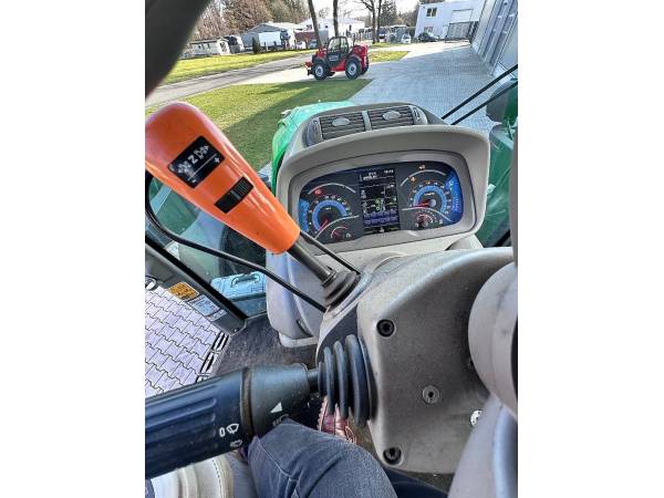 Трактор Deutz-Fahr Agrotron 6215 TTV (2018)