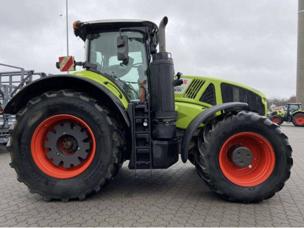 Трактор Claas Axion 960 (2019)