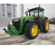 Трактор John Deere 8400R