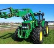 Трактор John Deere 6830