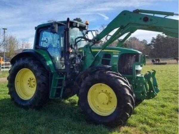 Трактор John Deere 6830 (2011)