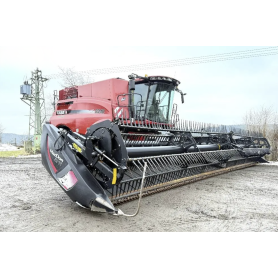 Комбайн Case IH Axial-Flow 8240 (2016)