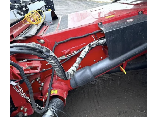 Комбайн Case IH Axial-Flow 8240 (2016)