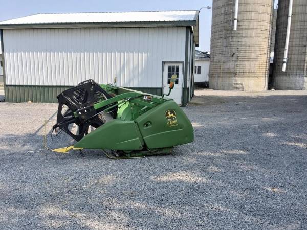 HydraFlex жатка John Deere 630F (2006)
