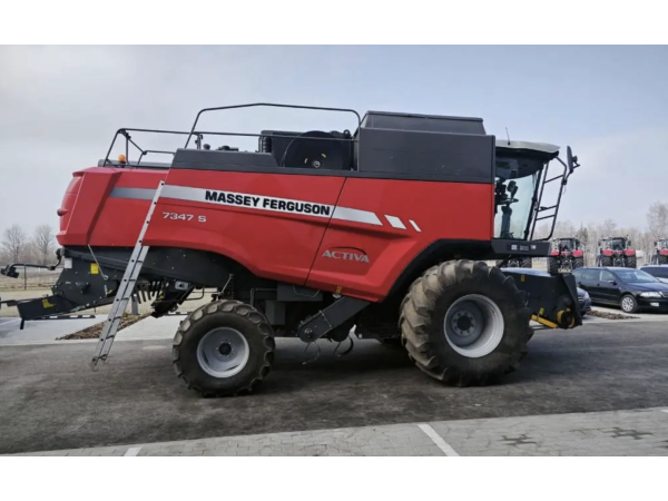 Комбайн Massey Ferguson Activia 7347 S (2015)