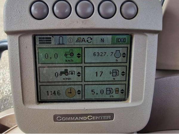 Трактор John Deere 6930 (2010)
