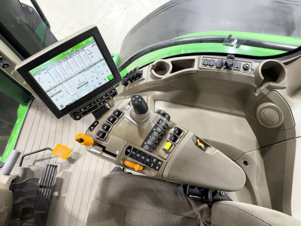 Трактор John Deere 8R 370 (2020)