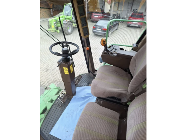 Комбайн John Deere 9560 WTS (2003)