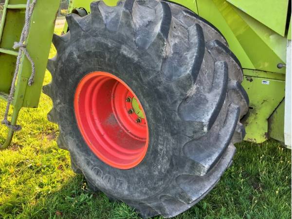 Комбайн Claas Dominator 96 (1987)