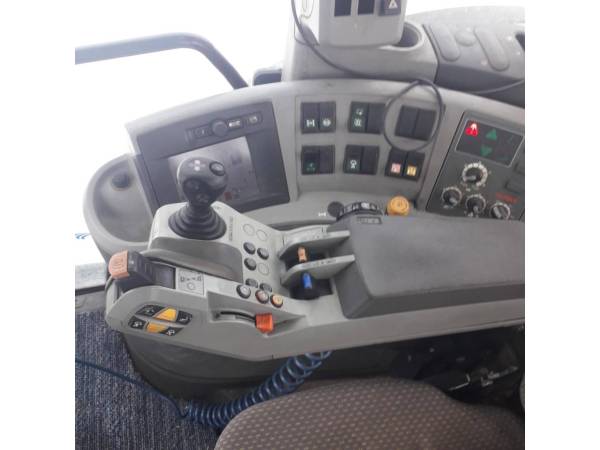 Трактор Claas Axion 850 (2012)