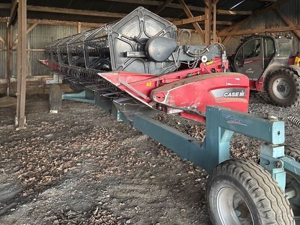 Комбайн Case IH Axial-Flow 8230 (2010)