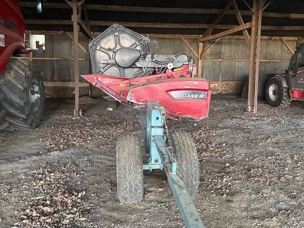 Комбайн Case IH Axial-Flow 8230 (2010)