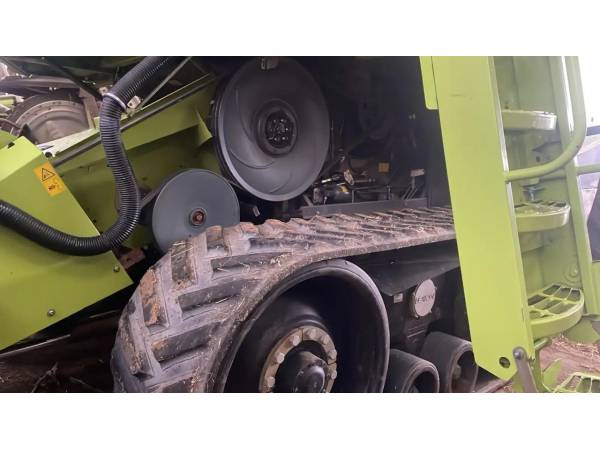 Комбайн Claas Lexion 570TT (2010)