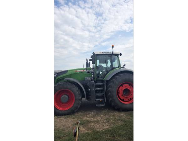 Трактор Fendt 1038 Vario (2020)