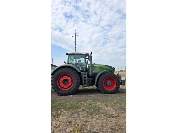 Трактор Fendt 1038 Vario (2020)