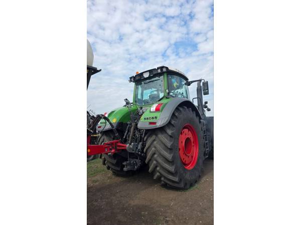 Трактор Fendt 1038 Vario (2020)