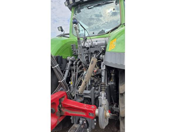 Трактор Fendt 1038 Vario (2020)