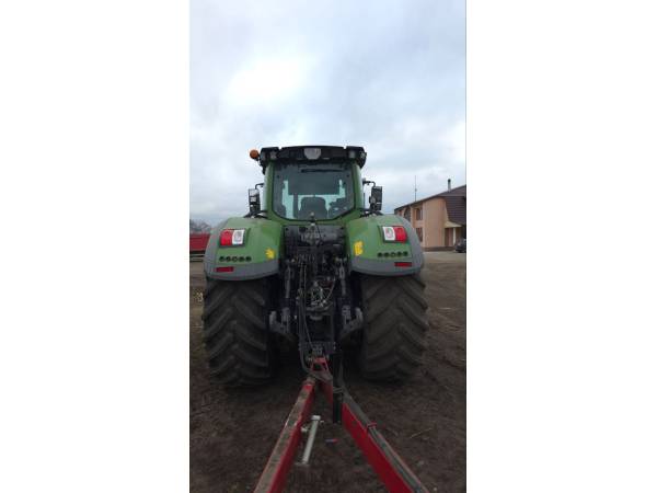 Трактор Fendt 1038 Vario (2020)