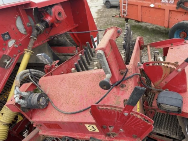 Картофелеуборочный комбайн Grimme SF 140 (2009)