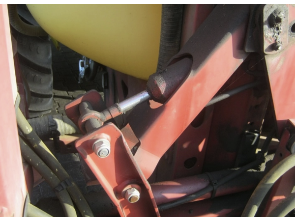 Навісний обприскувач Hardi Master 1200 (2004)