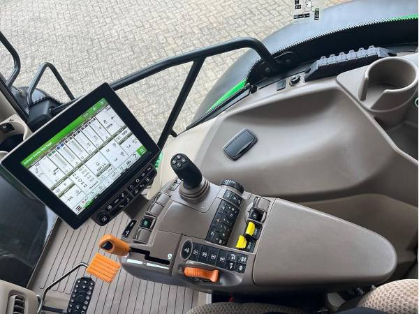Трактор John Deere 6195R (2017)