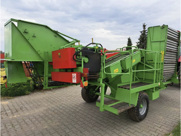 Картофелеуборочный комбайн Unia Pyra 1500 (2012)