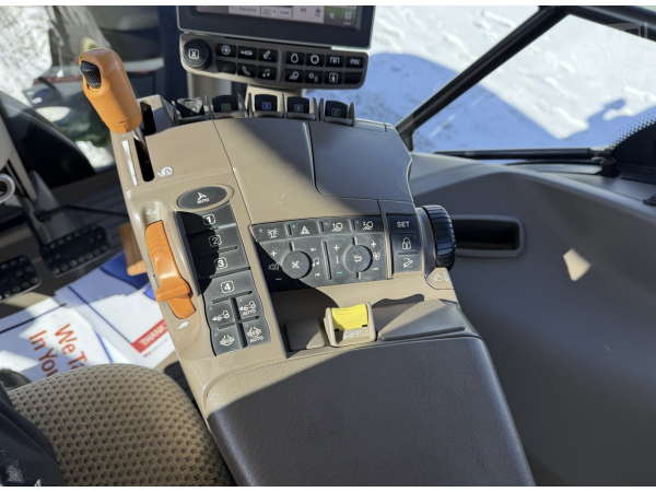 Трактор John Deere 6130R (2018)