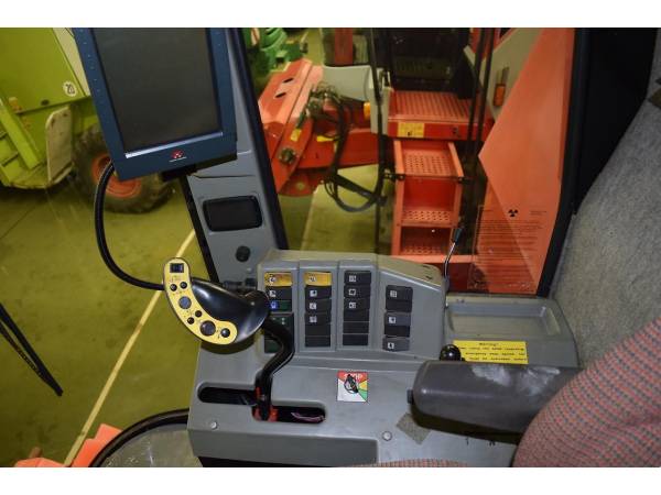 Комбайн Massey Ferguson MF 40 (1999)