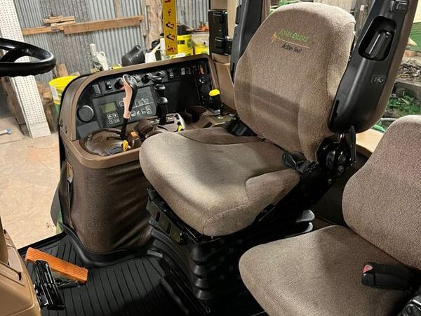 Трактор John Deere 7930 (2008)