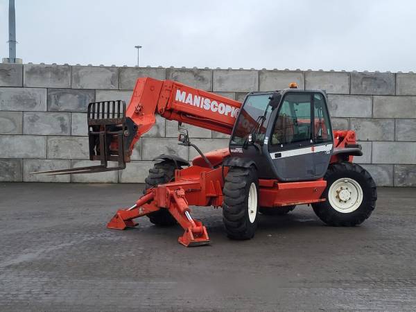 Телескопічний навантажувач Manitou MT 1233 S (2000)