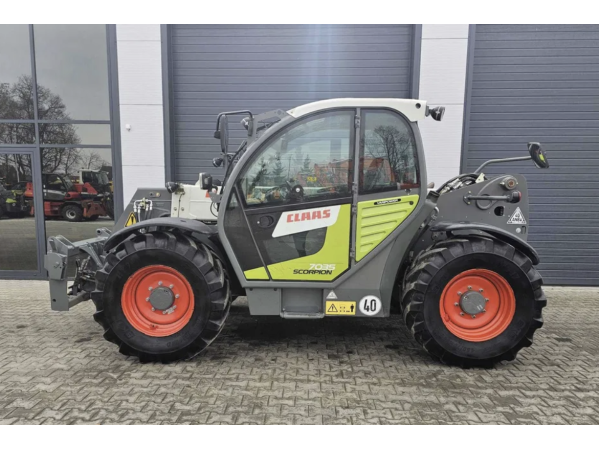 Навантажувач Claas Scorpion 7035 Varipower (2017)