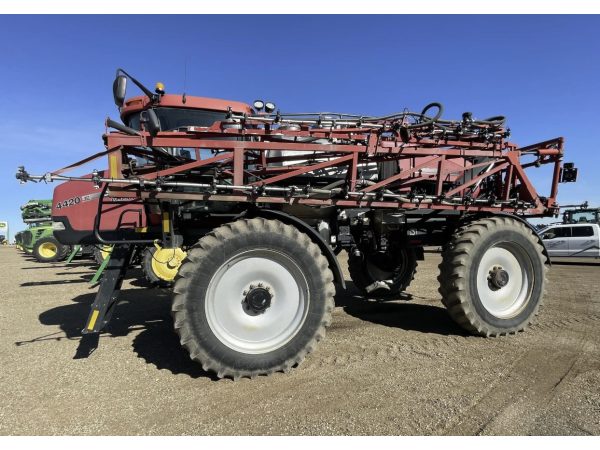 Обприскувач Case IH Patriot 4420 (2011)