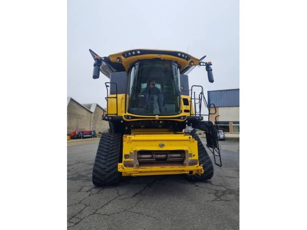 Комбайн New Holland CR 10.90 (2017)