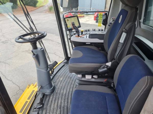 Комбайн New Holland CR 10.90 (2017)