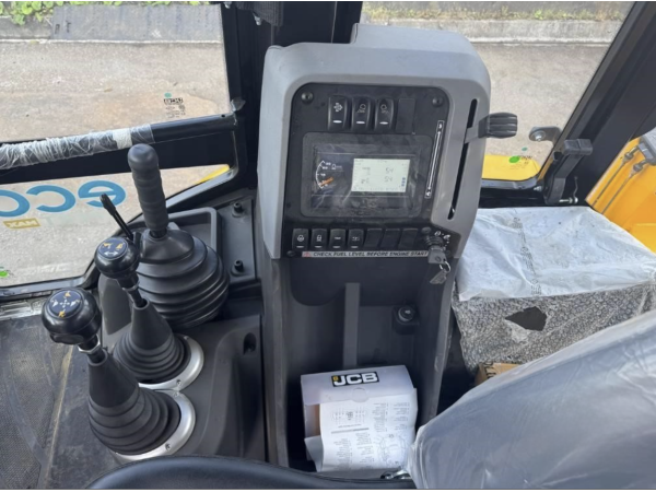 Экскаватор-погрузчик JCB 3CX ECO (2025)
