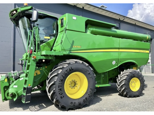 Комбайн John Deere S670i (2014)