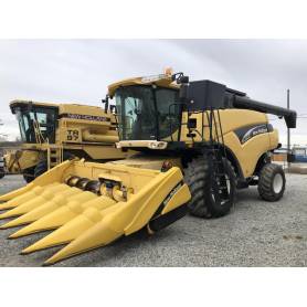 Комбайн New Holland CR940 (2003)