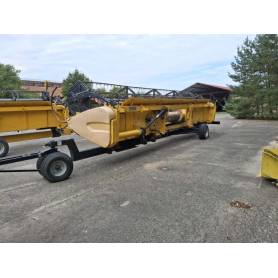 Жниварка зернова New Holland Varifeed 7,5 М (2015)
