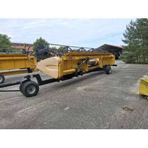 Жниварка зернова New Holland Varifeed 7,5 М (2015)