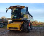 Комбайн New Holland CX 6.80