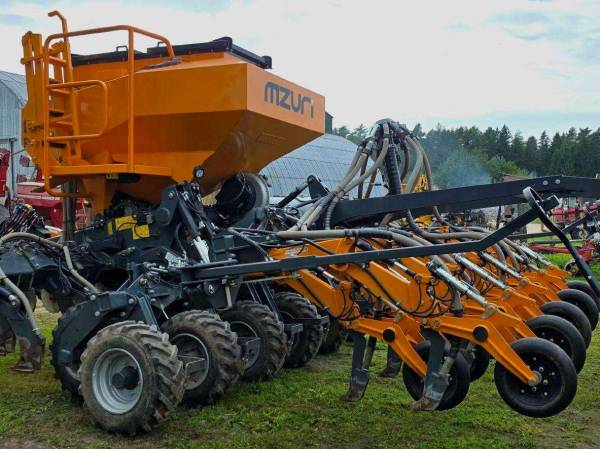 Посівний комплекс Mzuri Pro-Til 4T (2021)